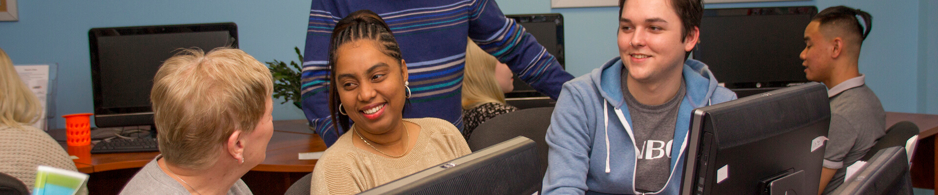 students-library-commons (3)